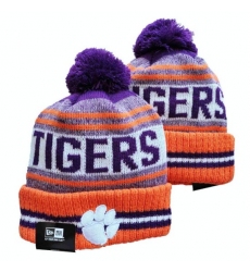 NCAA Sport Knit Hats 2025.3-029